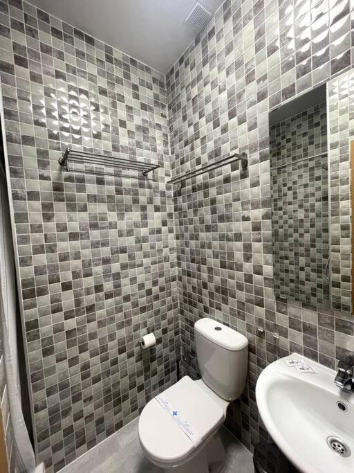 Apartmán Downtown Jinetes Deluxe With Pool & Free Parking Màlaga Exteriér fotografie